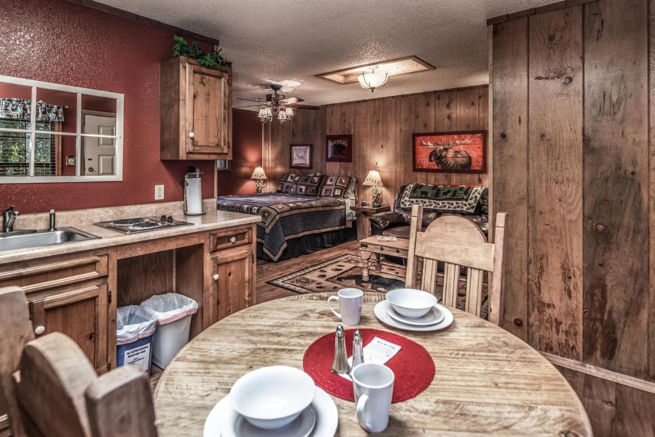 Shadow Mountain Lodge And Cabins Ruidoso Esterno foto