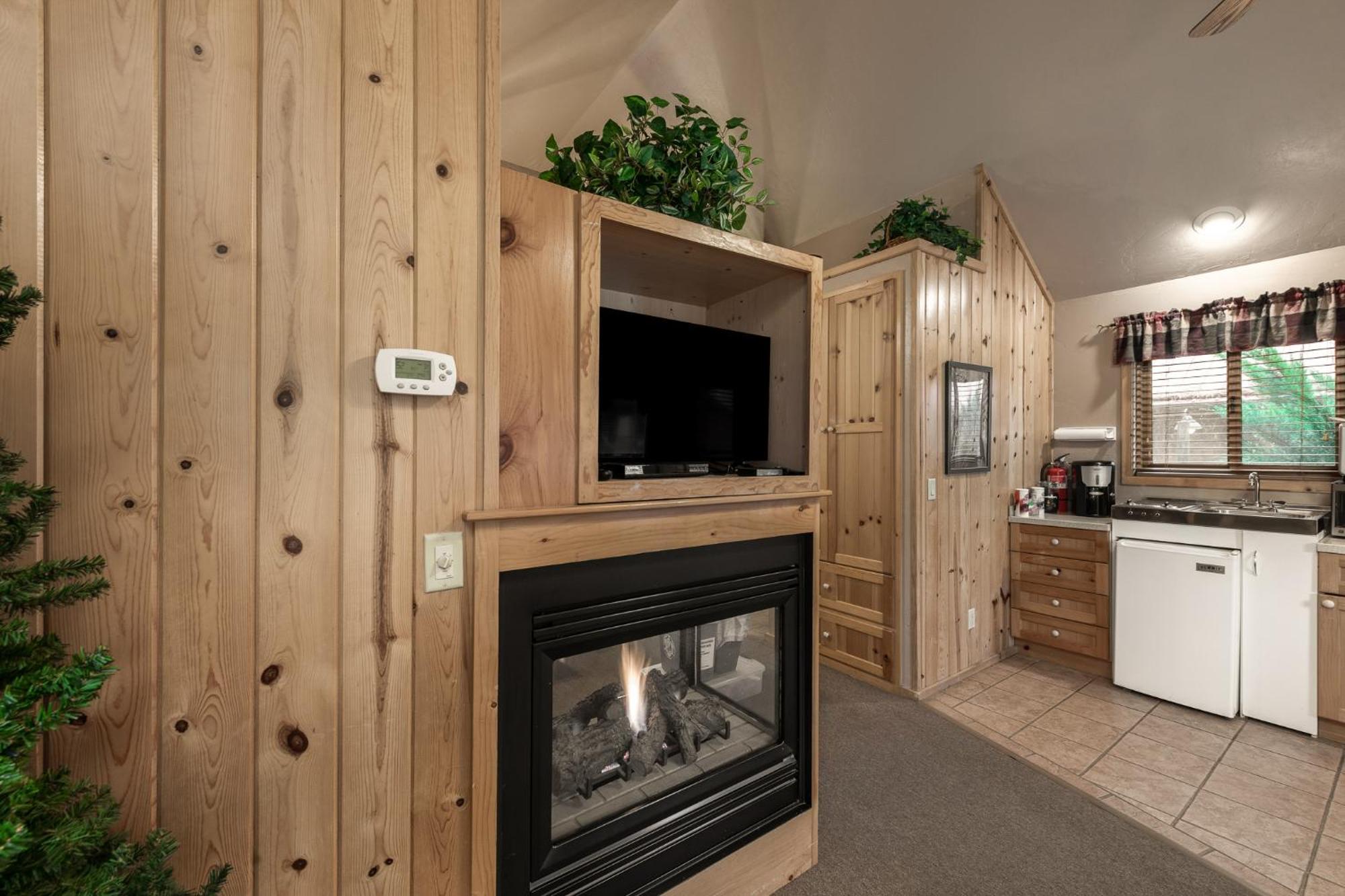 Shadow Mountain Lodge And Cabins Ruidoso Esterno foto